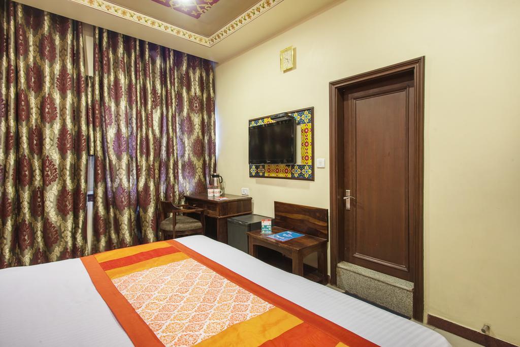 Hotel Shalimar Jaipur Buitenkant foto