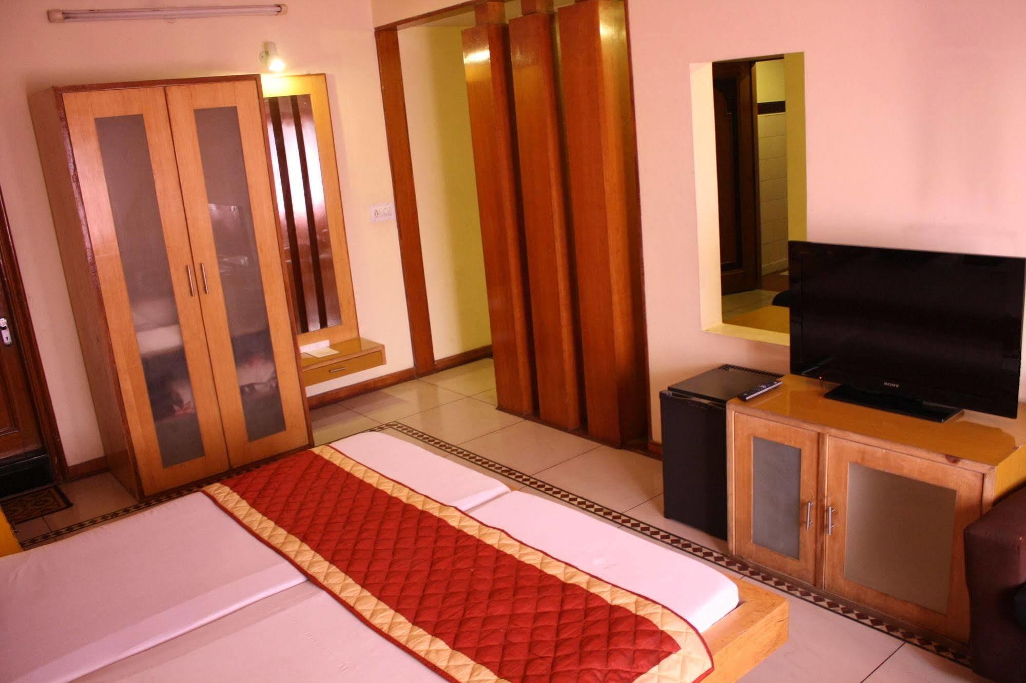 Hotel Shalimar Jaipur Buitenkant foto
