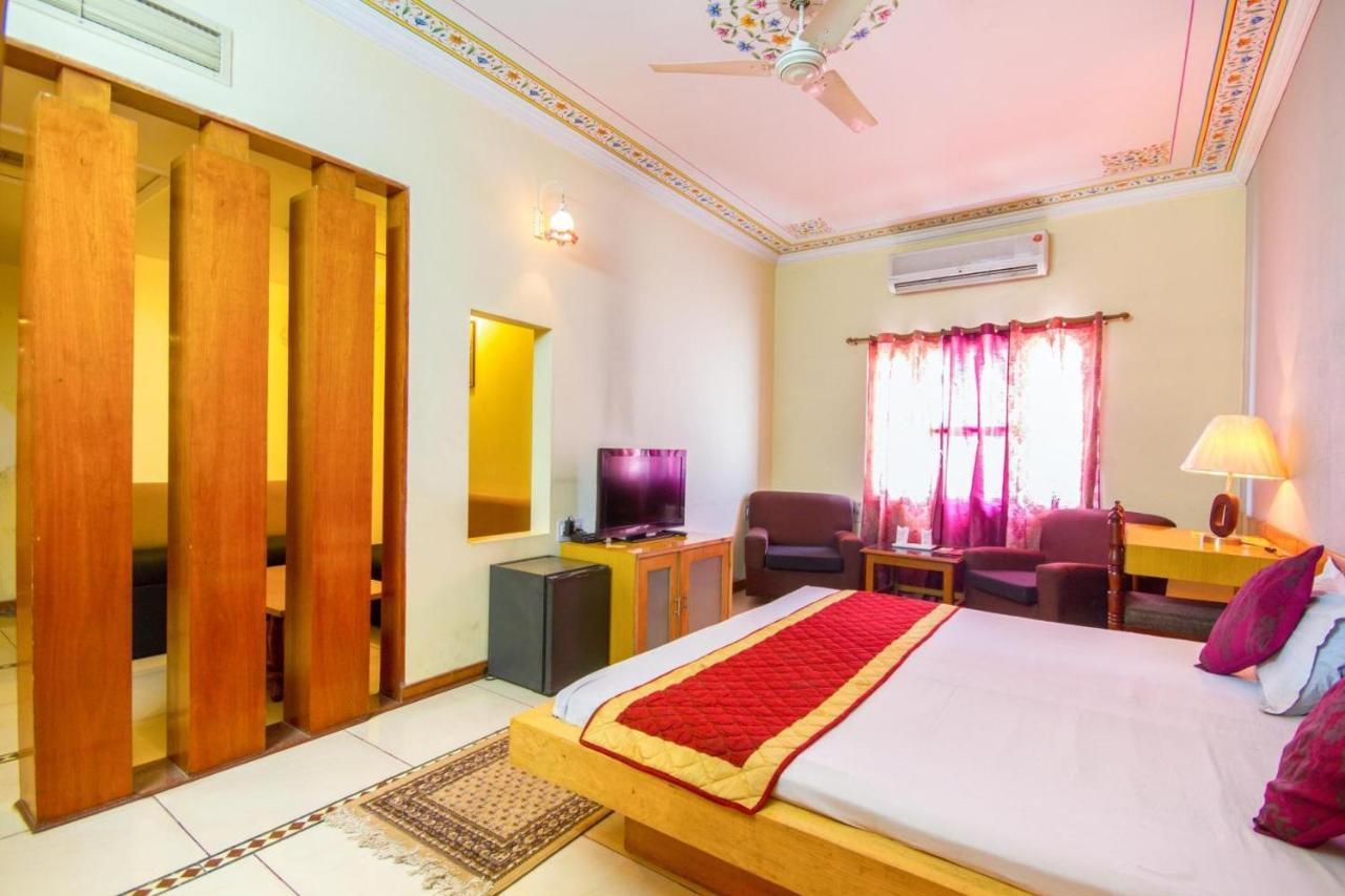 Hotel Shalimar Jaipur Buitenkant foto